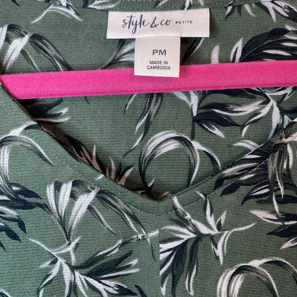 Style & Co Palm Blouse - Picture 2 of 4